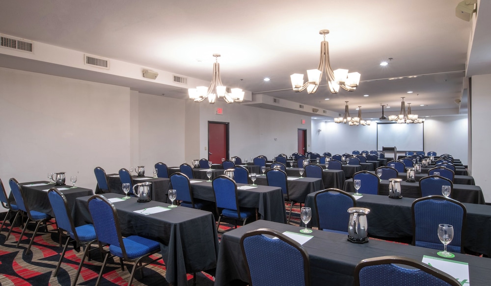 Holiday Inn Oklahoma City Airport by IHG - photo 28