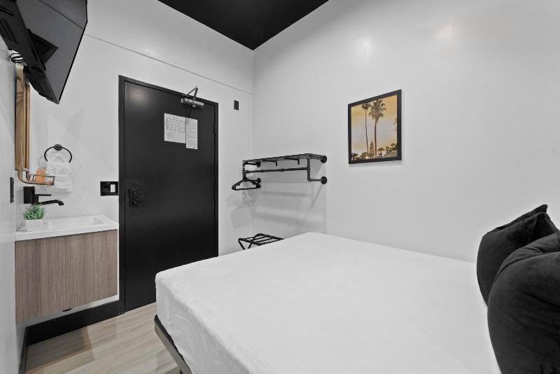 Occidental - photo 8