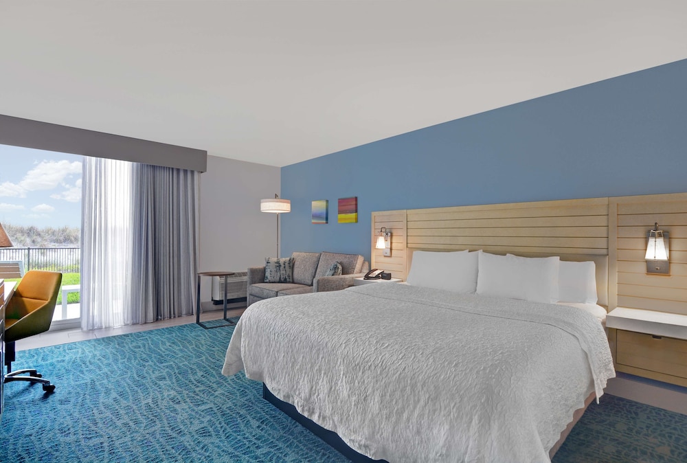 Hampton Inn Jacksonville Beach Oceanfront - photo 19
