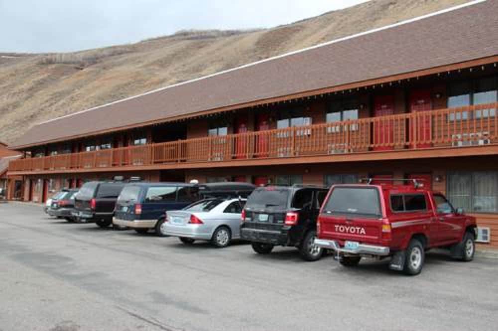 Flat Creek Inn - photo 35