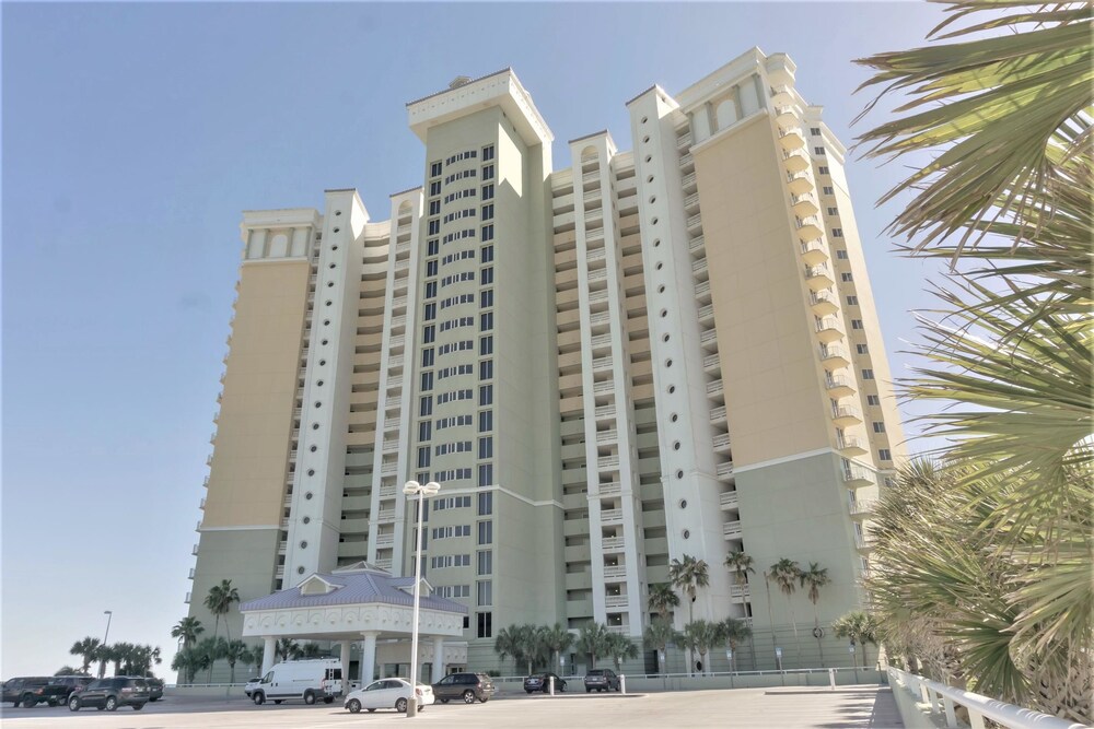 Boardwalk Beach Resort by Panhandle Getaways - photo 87