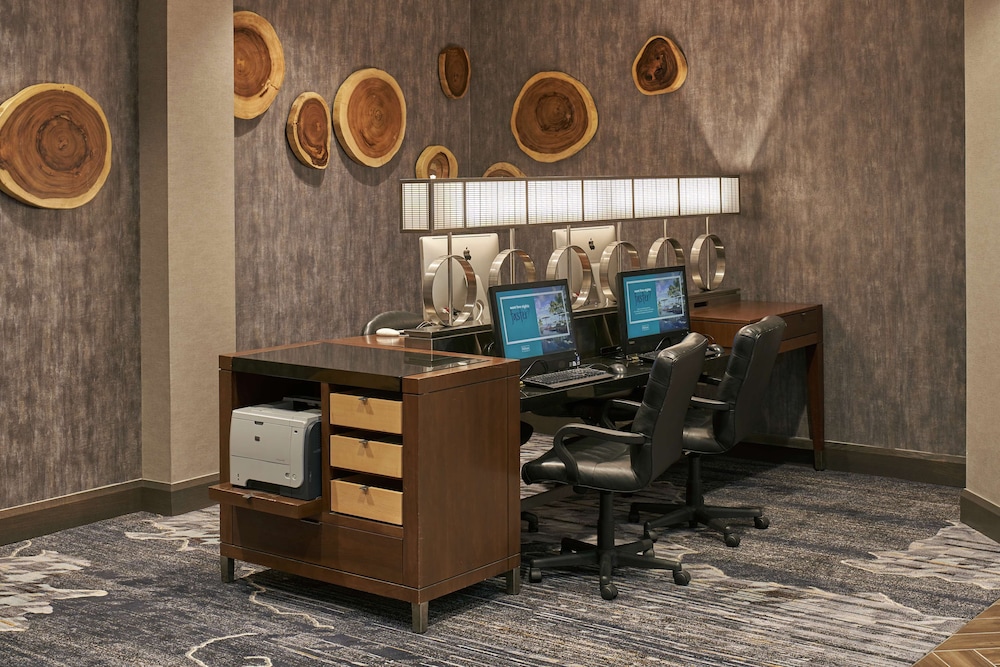 Hilton Cincinnati Airport - photo 45