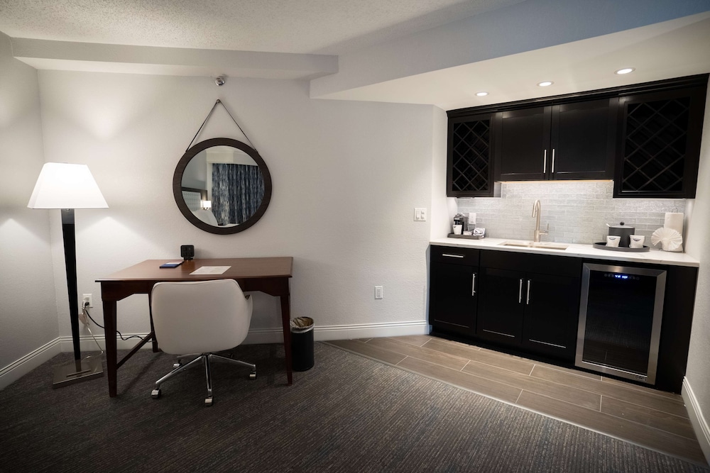 Hampton Inn & Suites Fairfield - photo 17