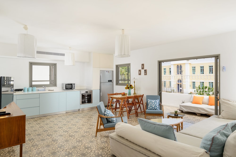 High Class next to Susan Dallal by FeelHome — 4-Star Luxury Hotel in Tel Aviv, Israel