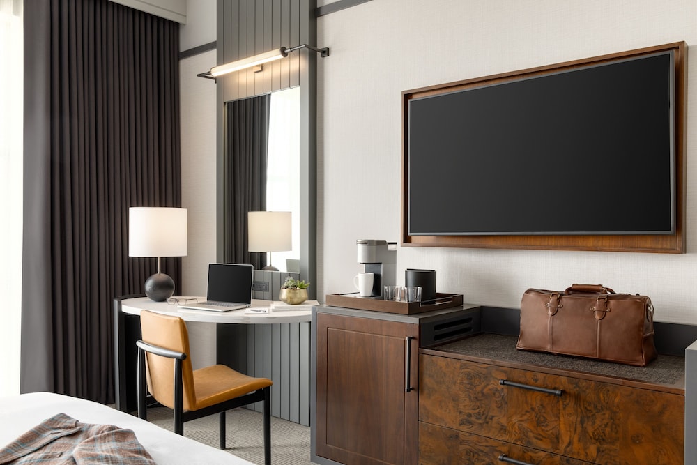 Valley Hotel Homewood Birmingham Curio Collection by Hilton - photo 13