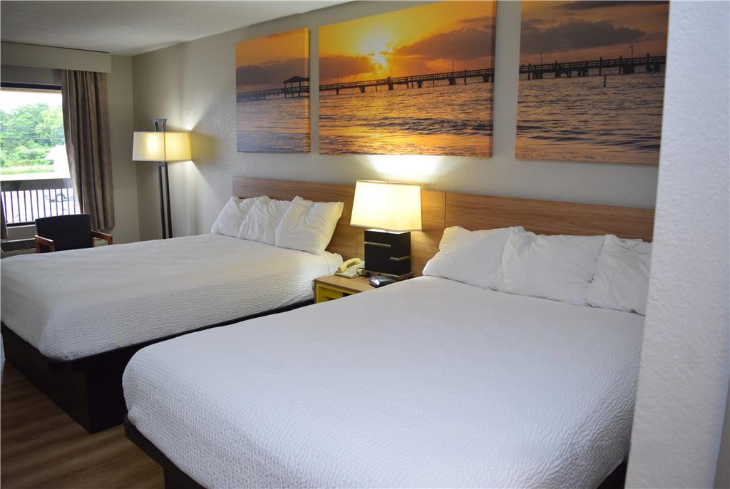 Days Inn by Wyndham Elberton - photo 20