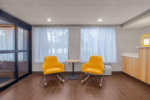 Spark by Hilton Clarks Summit - photo 12