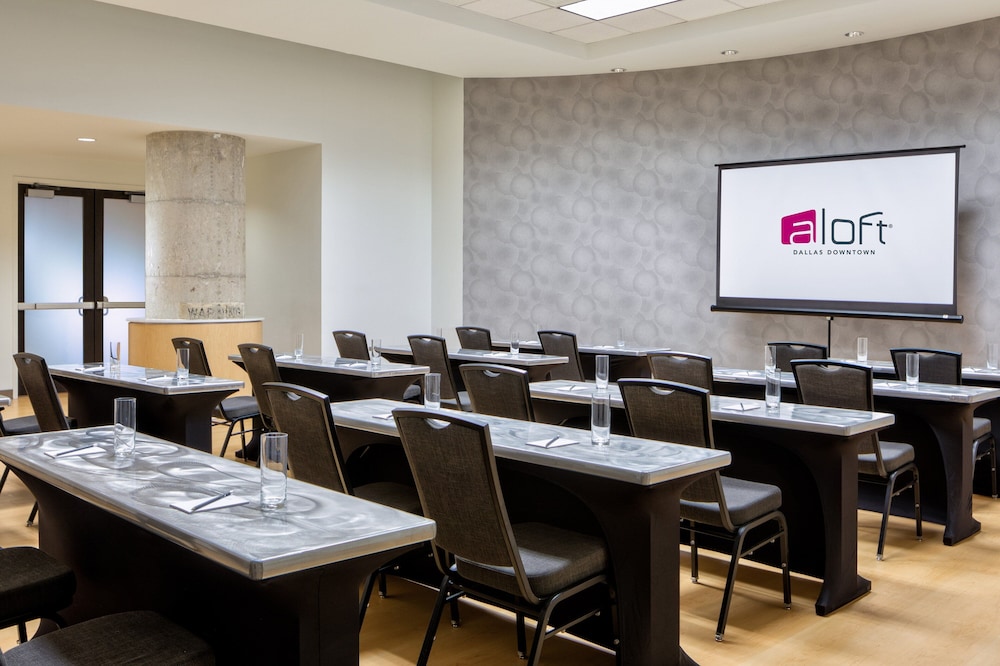 Aloft Dallas Downtown - photo 40