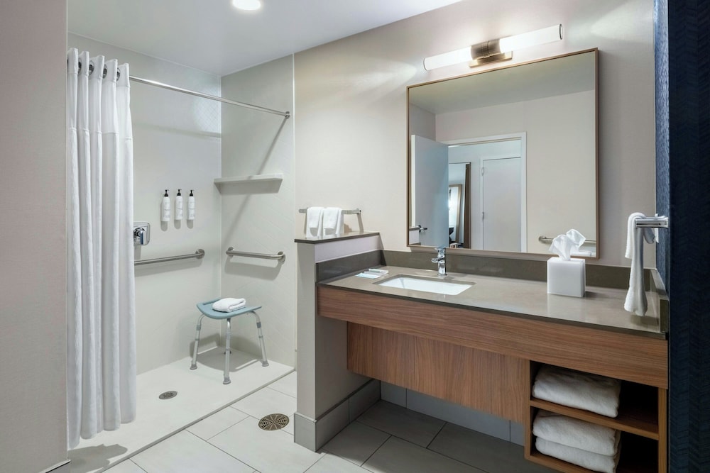 Fairfield Inn & Suites by Marriott Louisville Shepherdsville - photo 21