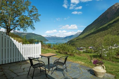 Huse Gjestegard — Kinsarvik — photo 5