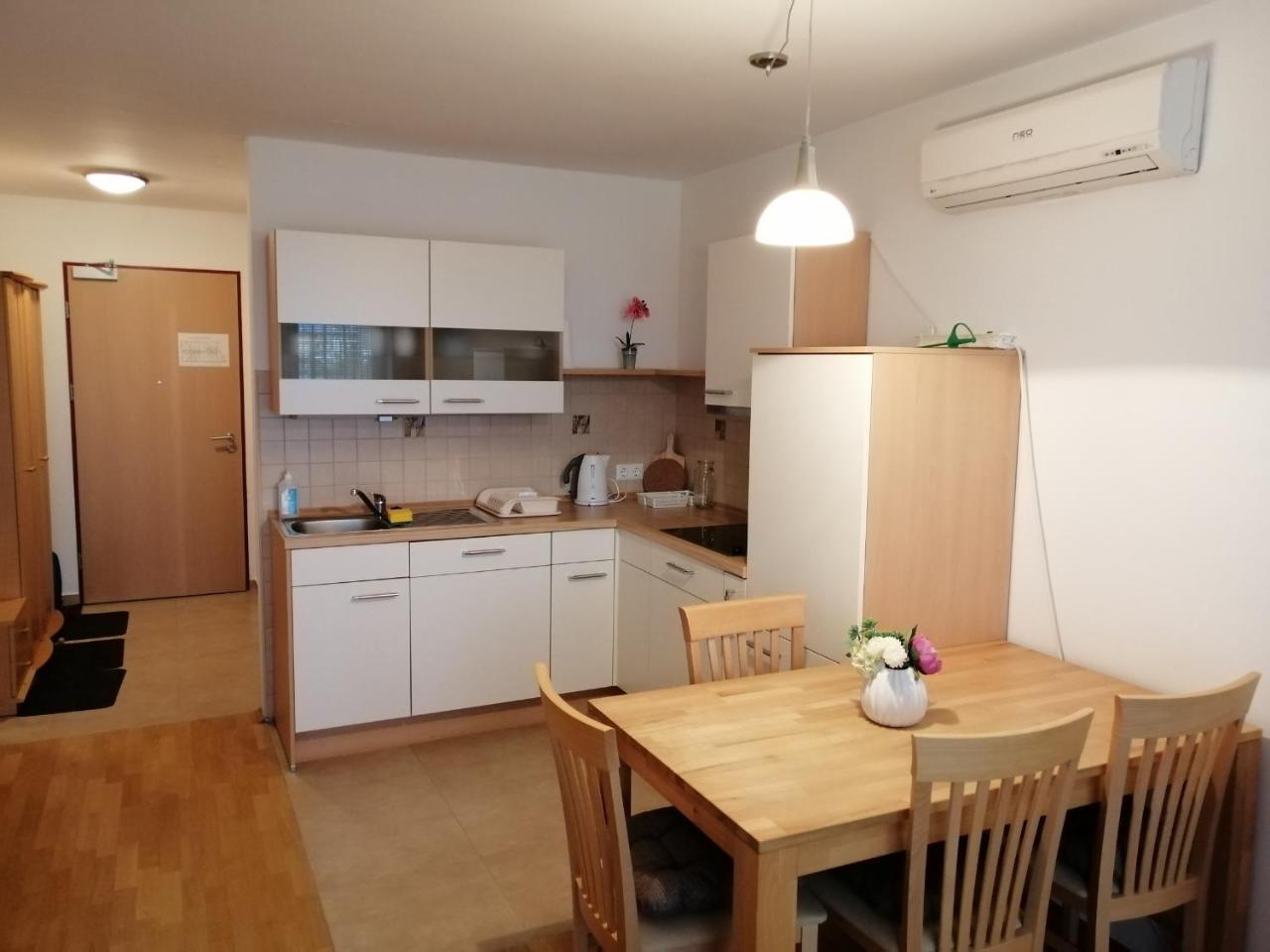 Apartma Vita — 4-Star Luxury Hotel in Moravske Toplice, Slovenia