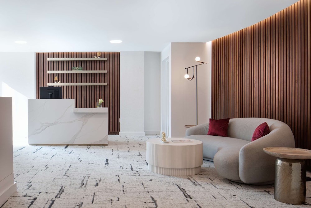 Amway Grand Plaza Curio Collection by Hilton - photo 42