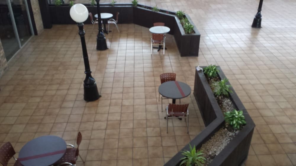 Days Inn by Wyndham Henryetta - photo 28