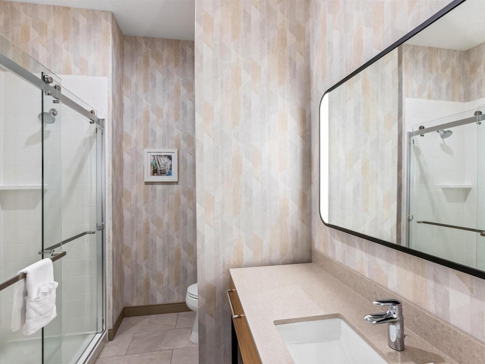 Hampton Inn by Hilton St Ignace Lakefront Mackinac - photo 30