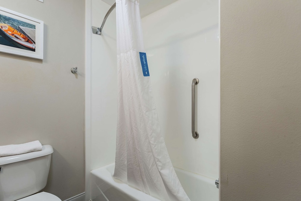 Hampton Inn Somerset - photo 44