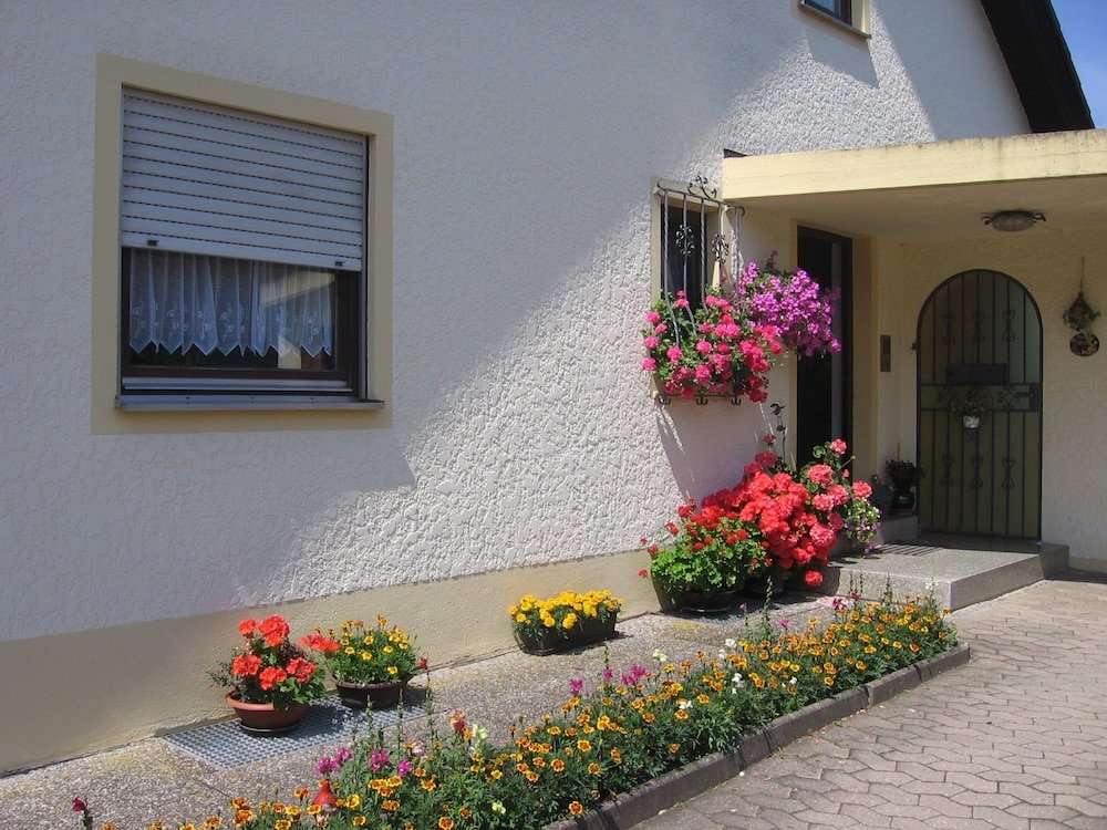 Ferienwohnungen Herzog — 4-Star Luxury Hotel in Haundorf, Germany