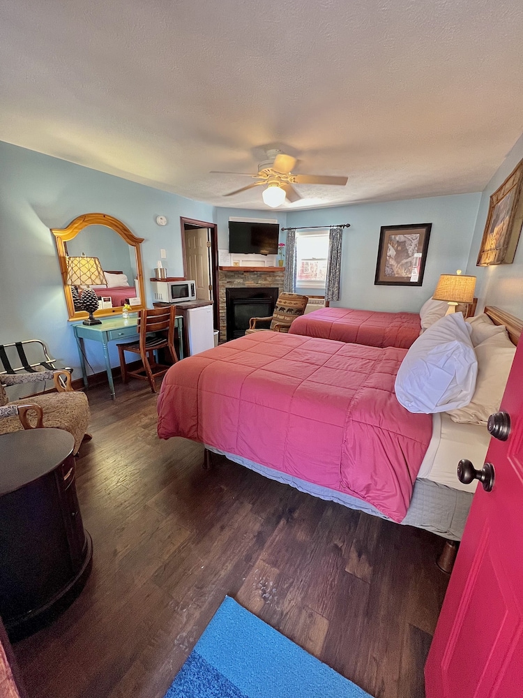 The Homestead Inn - photo 96