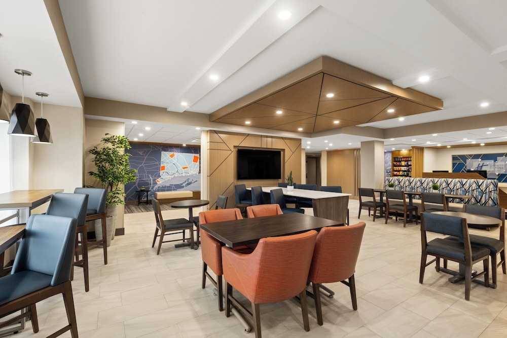 Holiday Inn Express Hotel & Suites Danbury I 84 by IHG - photo 54