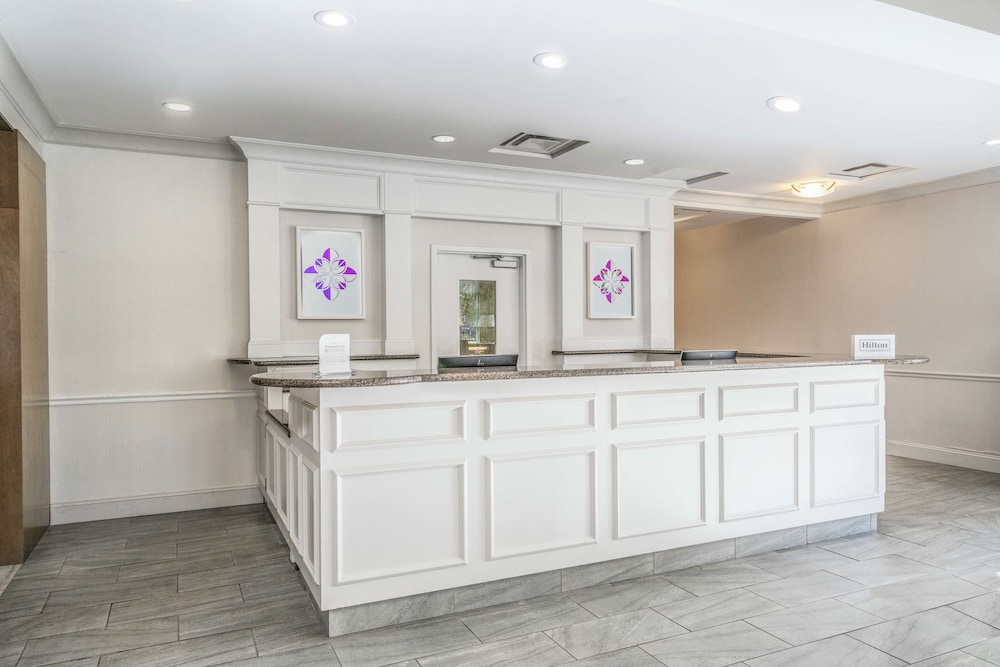 Hilton Garden Inn Richmond Airport - photo 4