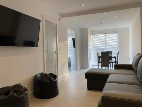 Coastal Plaza - carbon neutral hotel in Blackpool