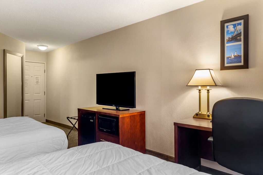 Comfort Inn Foxboro Mansfield - photo 22