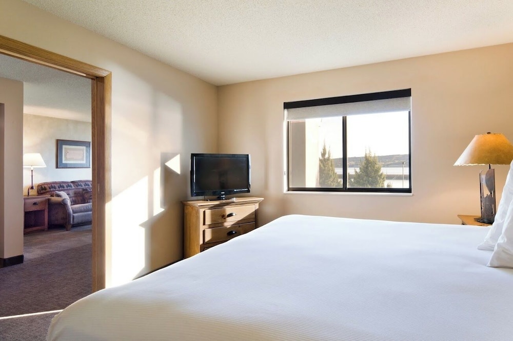Cedar Shore Resort - photo 12