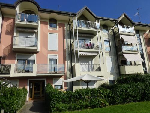 Appartamento Lombardi — 4-Star Luxury Hotel in Riva Del Garda, Italy
