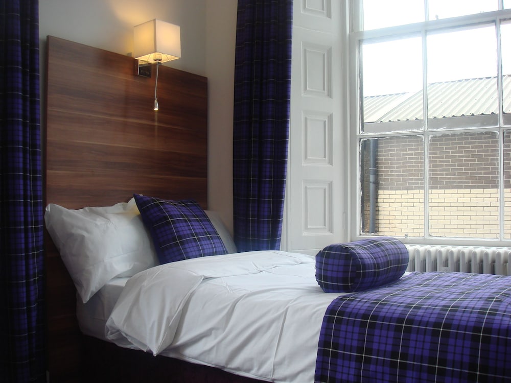 Scotia Airport Hotel — hotel in Paisley