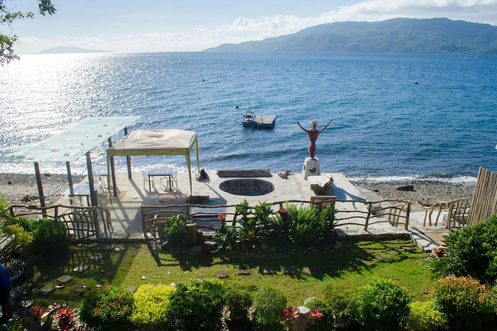 Paradiso Rito Waterfront Oasis in Mabini, Philippines