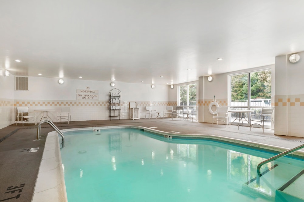 Fairfield Inn by Marriott Boone - photo 24
