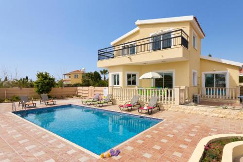 Villa Philios by Villa Plus
