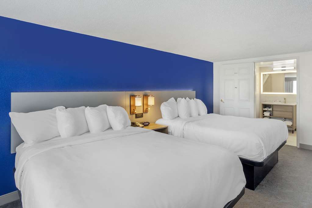 Comfort Inn & Suites Voorhees Mt. Laurel - photo 13