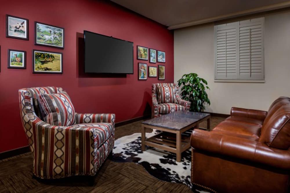 Tailwater Lodge Altmar Tapestry Collection by Hilton - photo 7