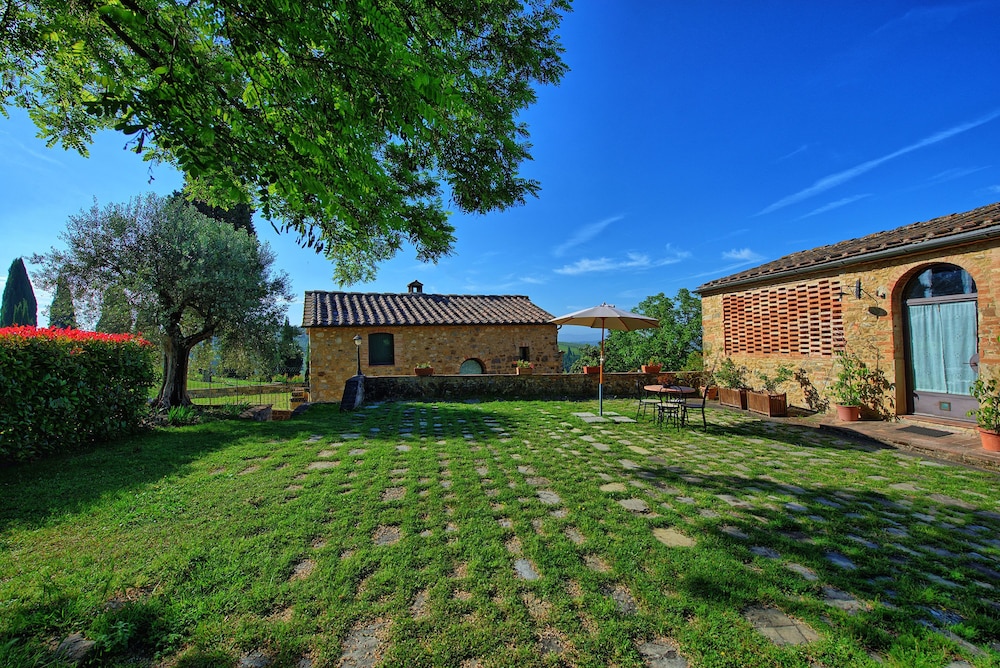 Borghetto - carbon neutral hotel in Barberino Val D'elsa