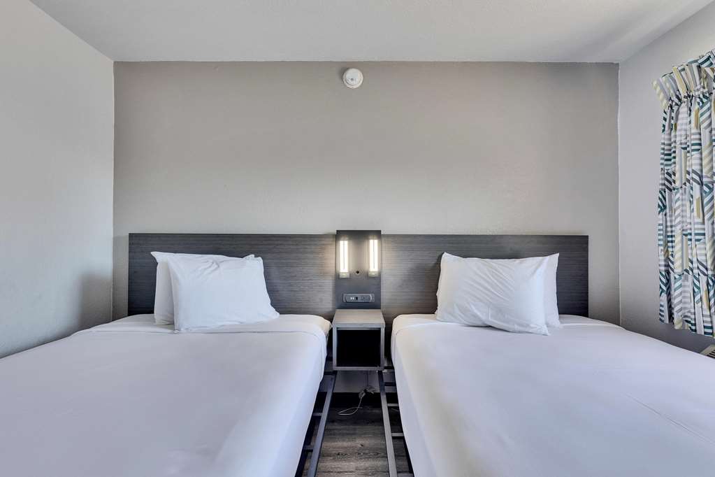 Motel 6 Austin TX Airport South - photo 21