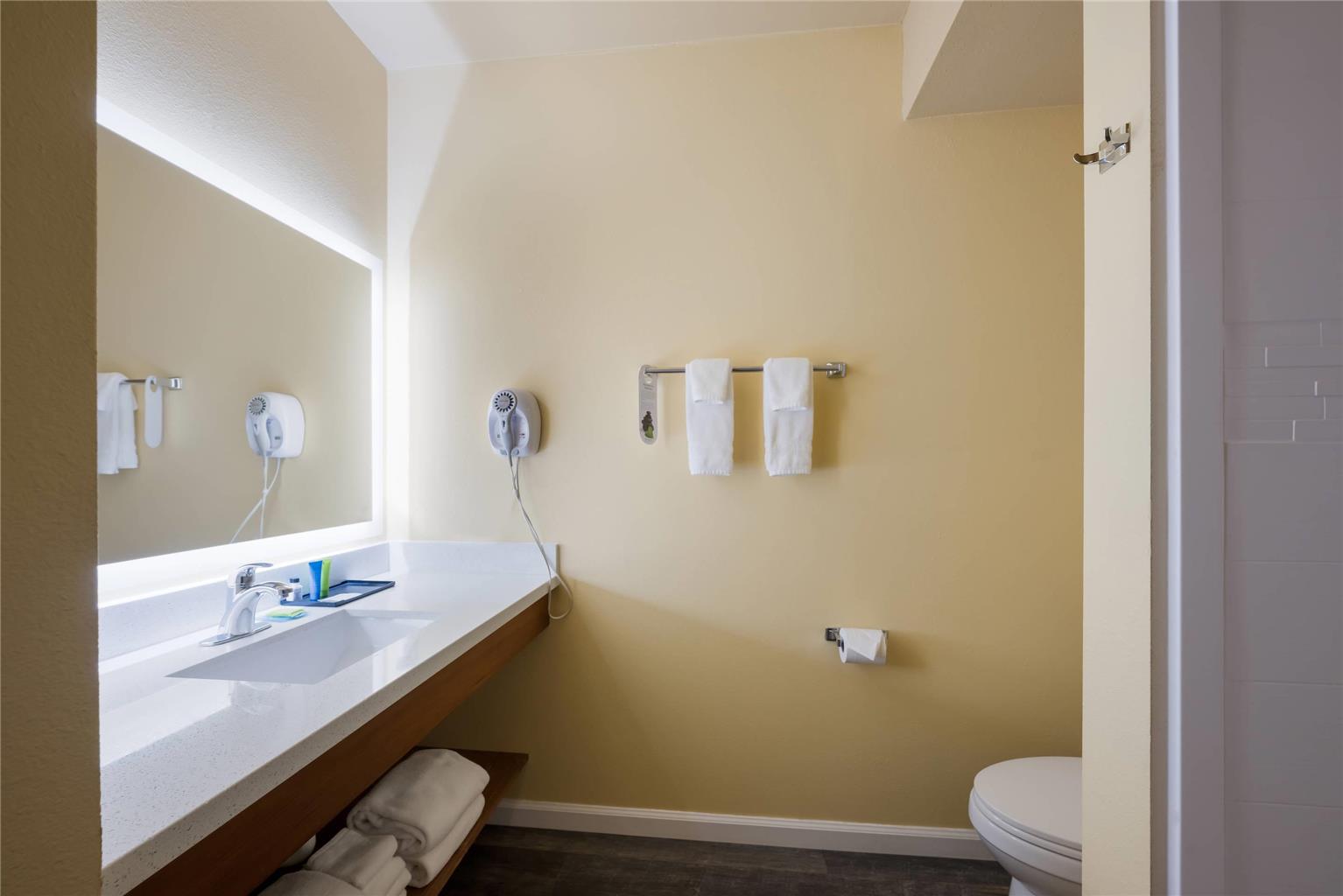 Inn at Port Gardner Everett Waterfront Ascend Hotel Collection - photo 14