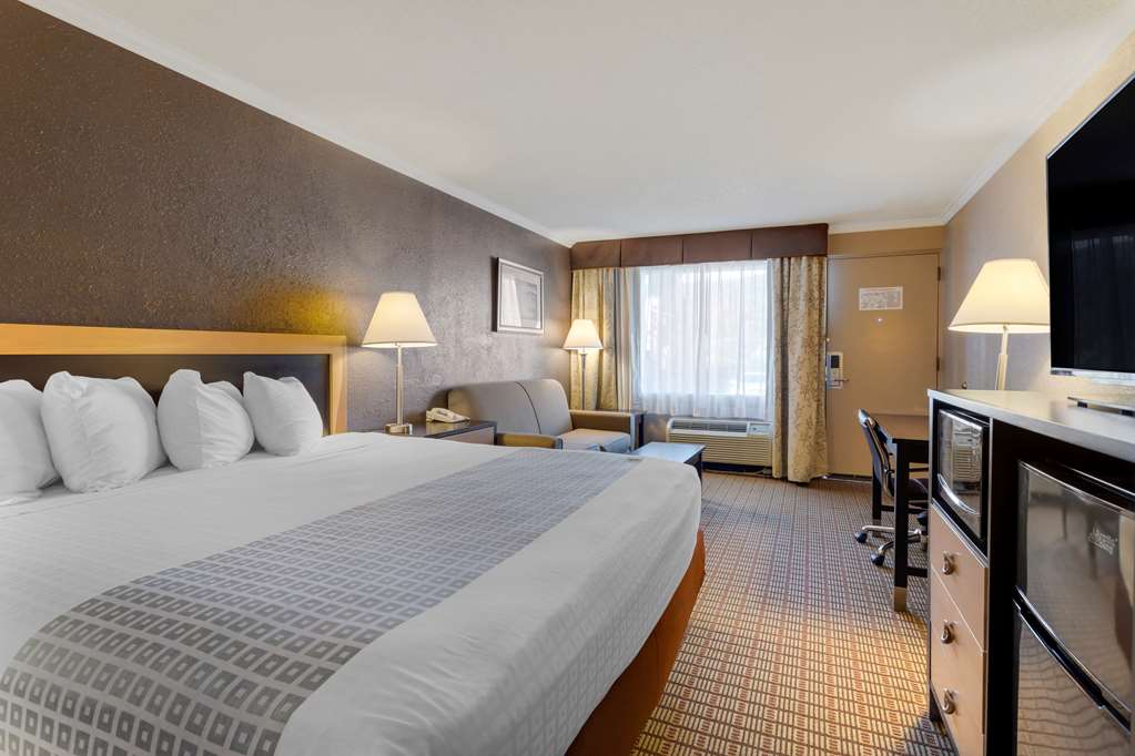 Best Western Smoky Mountain Inn - photo 2