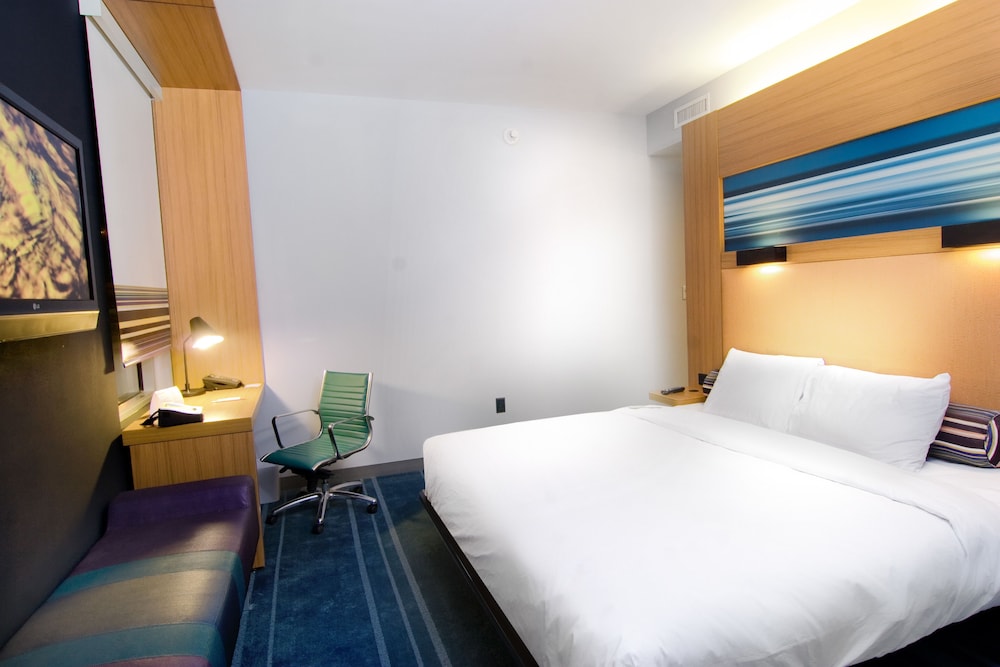 Aloft Chesapeake - photo 9