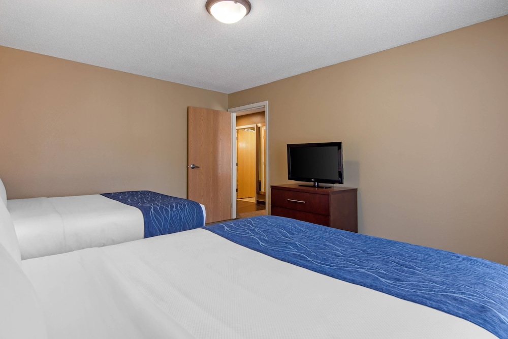 City Express by Marriott Milford Cooperstown - photo 32