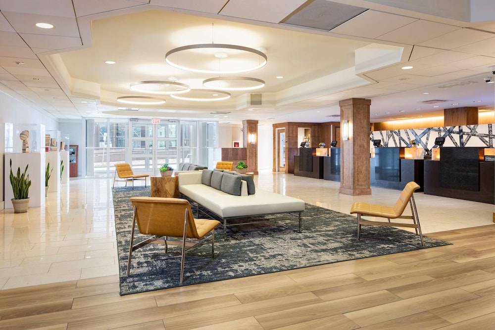 DoubleTree by Hilton Hotel & Suites Pittsburgh Downtown - photo 5