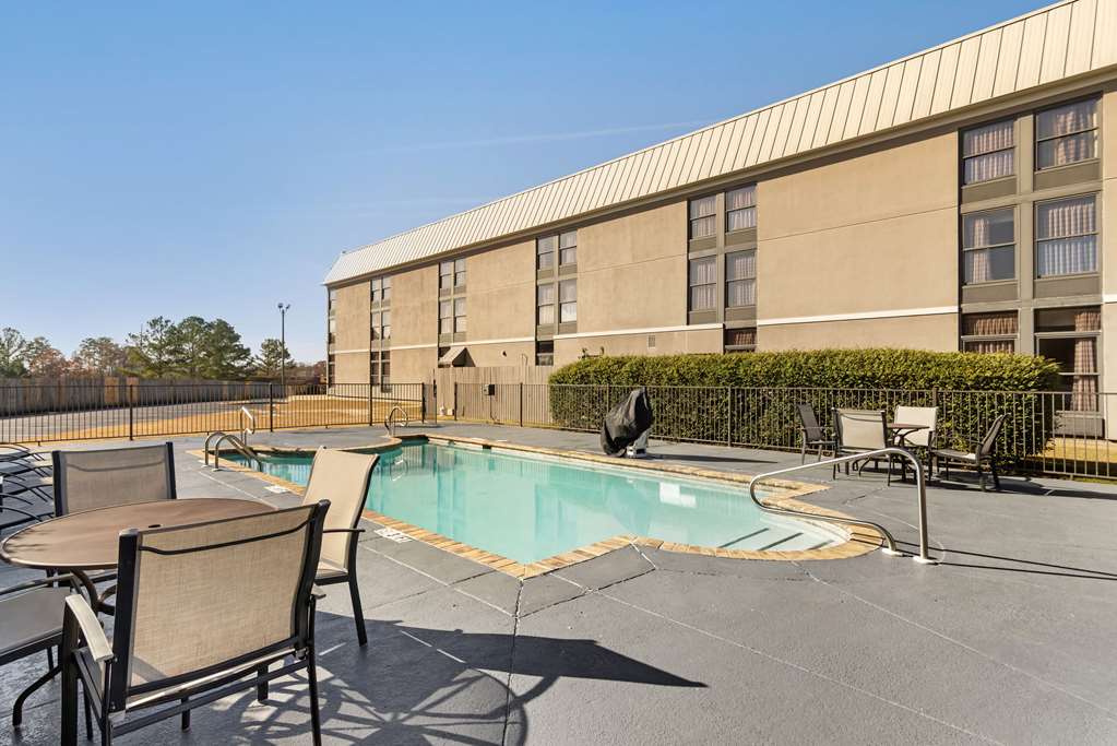 Quality Inn Valley West Point - photo 24