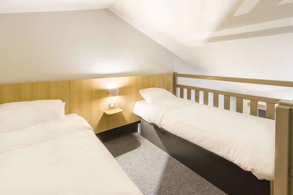 B&B Hotel Cherbourg — La Glacerie — photo 4