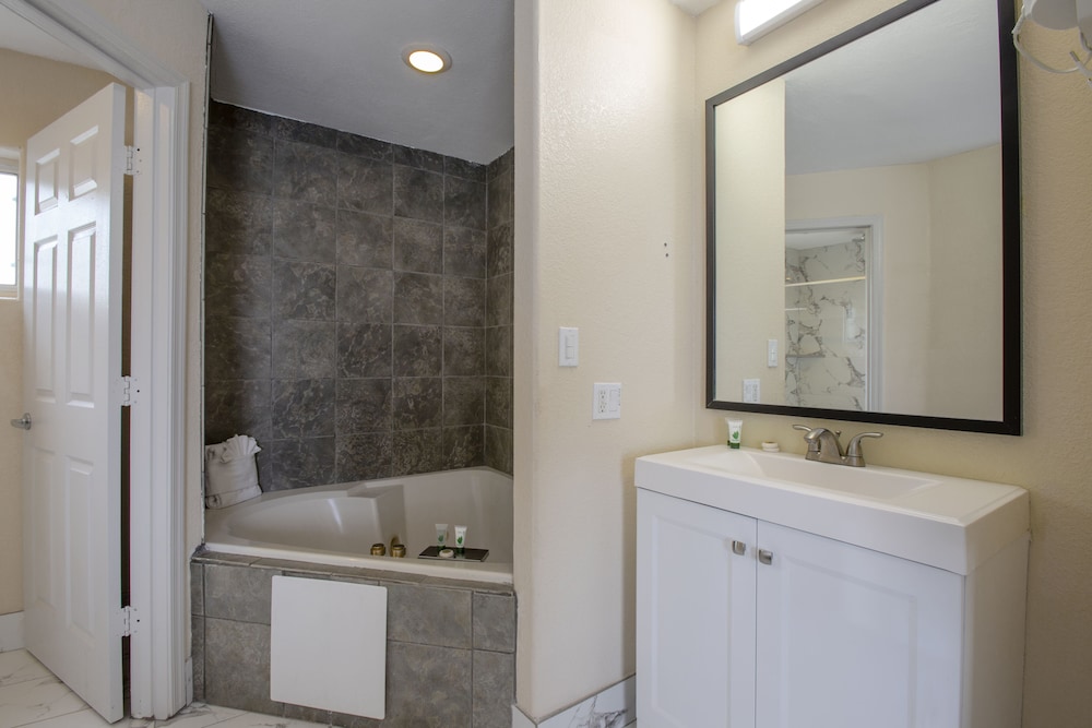 Hotel Aspen InnSuites Flagstaff Grand Canyon - photo 59