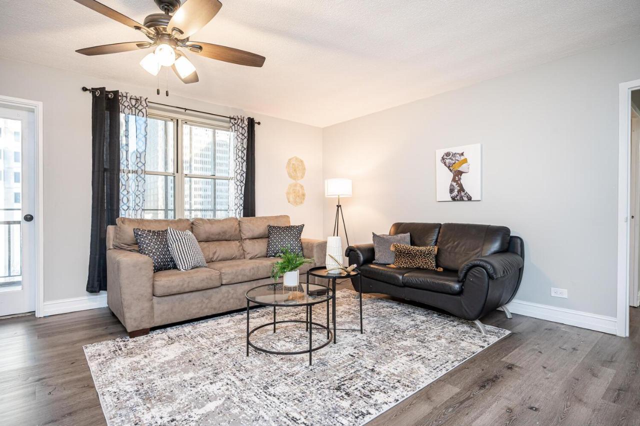 ATL Downtown Private Balcony 24h Concierge PT6F in Atlanta, United States