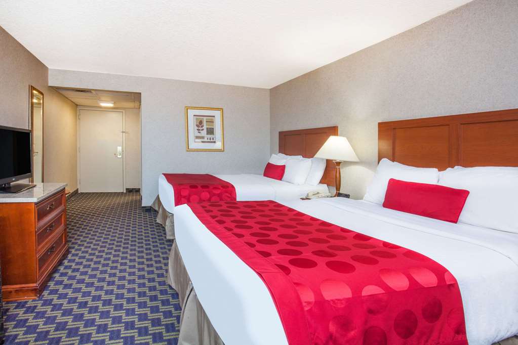 Ramada by Wyndham Jacksonville I 95 by Butler Blvd - photo 47