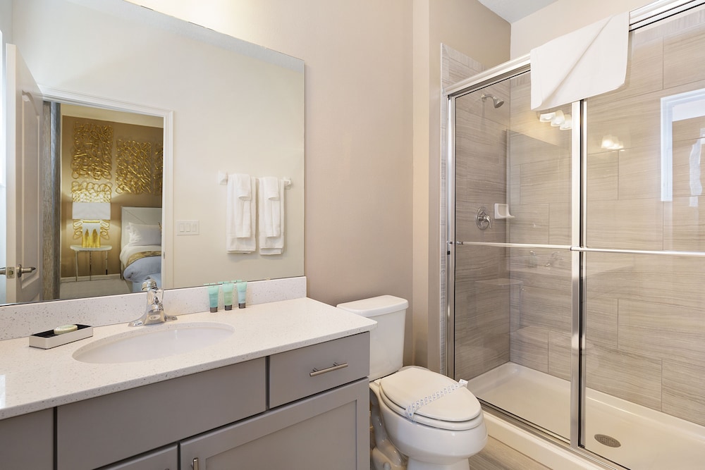 Solterra Resort Luxury 10 Bedroom Homes - photo 20