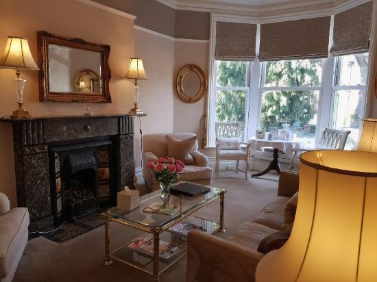 Baytree House — 4-Star Luxury Hotel in Harrogate, United Kingdom