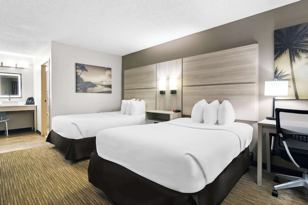 Best Western The Oasis at Joplin - photo 7