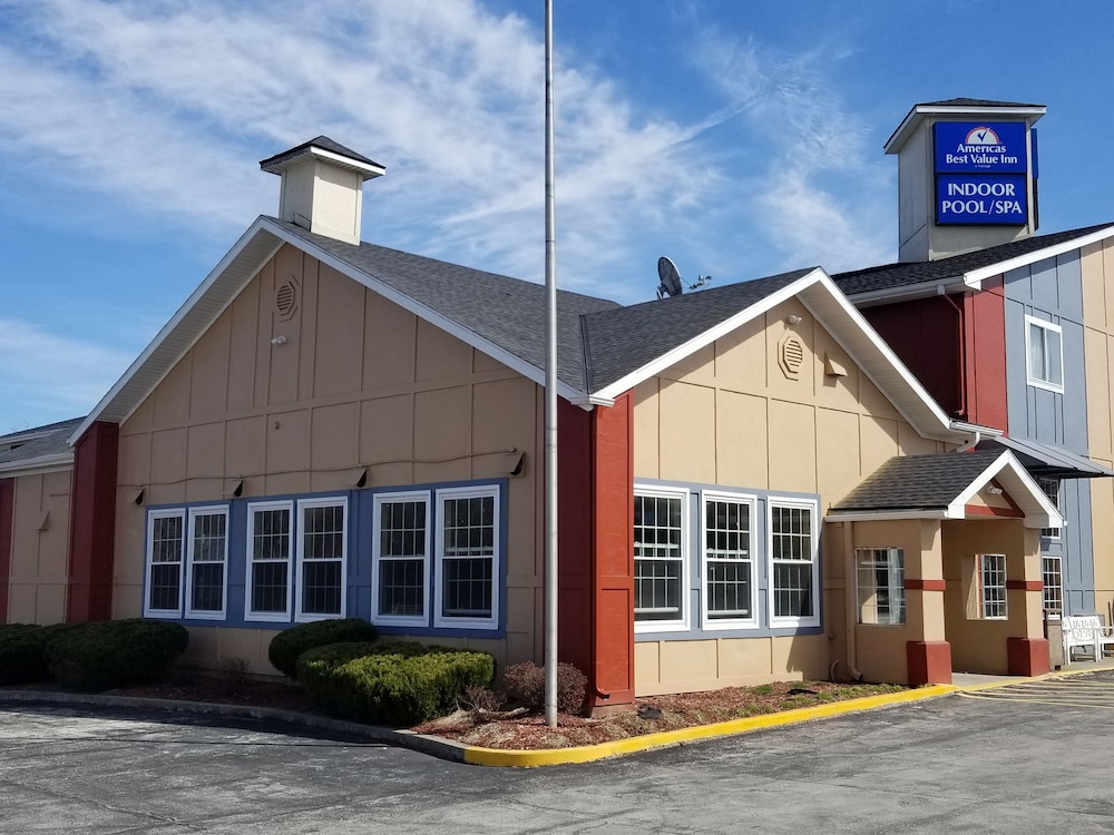 Americas Stay Inn - photo 32