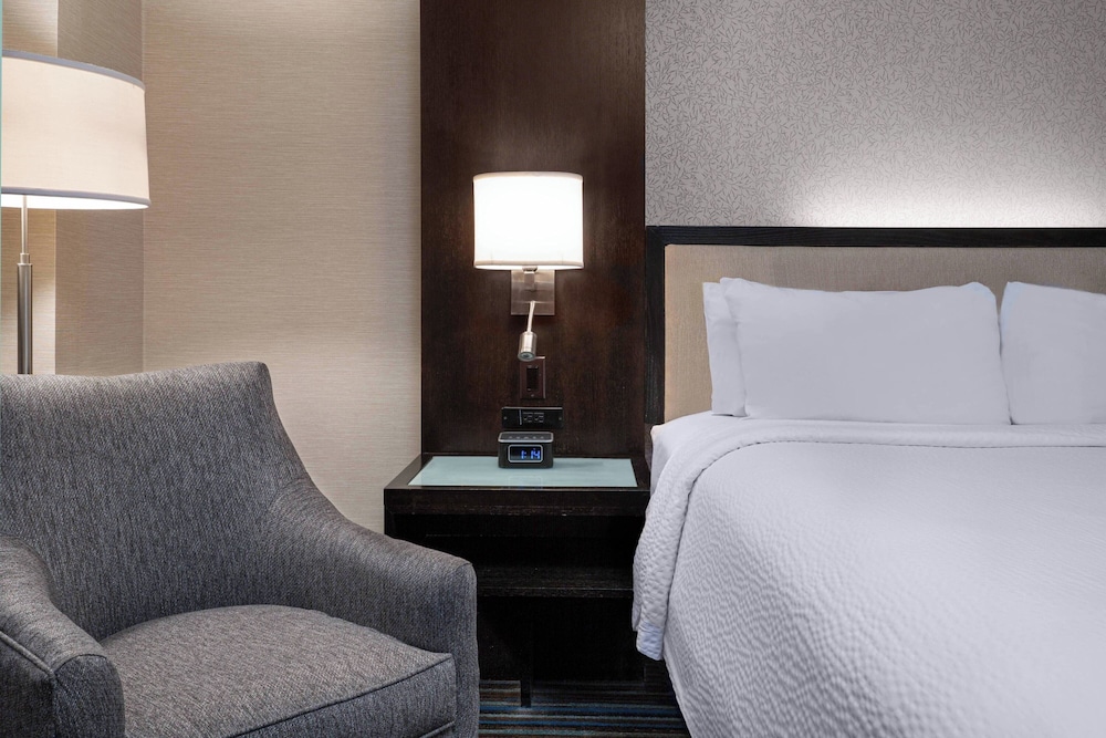 Courtyard by Marriott New York Manhattan Times Square - photo 25